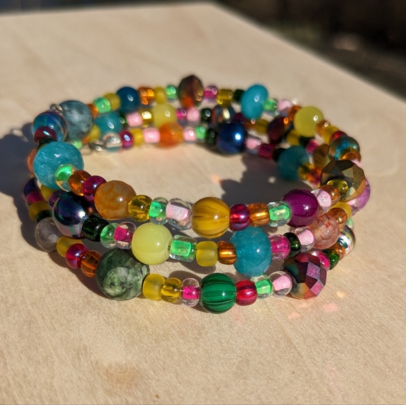 JASPER Crystals Bracelet Blue Opal Glass Beads Handmade Colorful Cute Sparkly - Picture 7 of 15